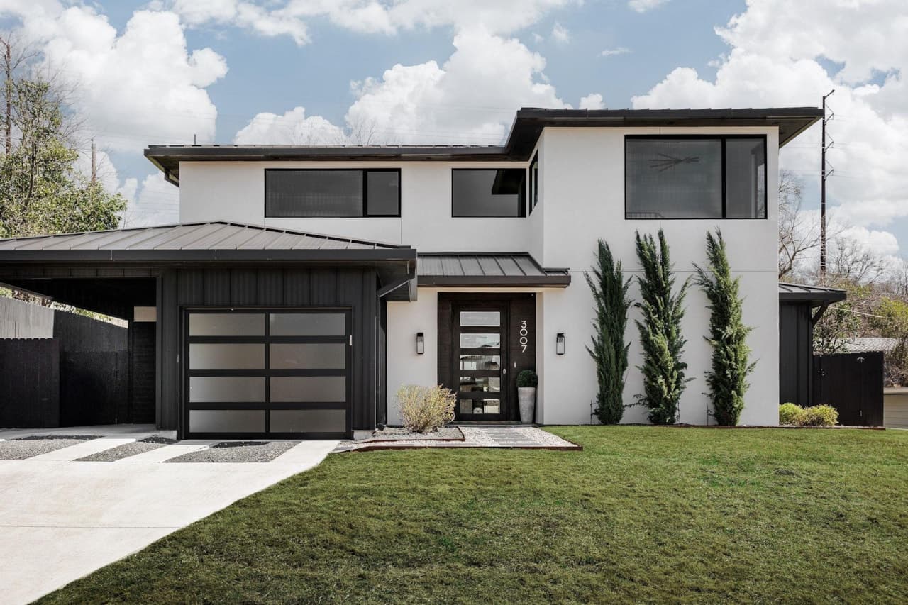 3007 Garden Villa LN - Image 2