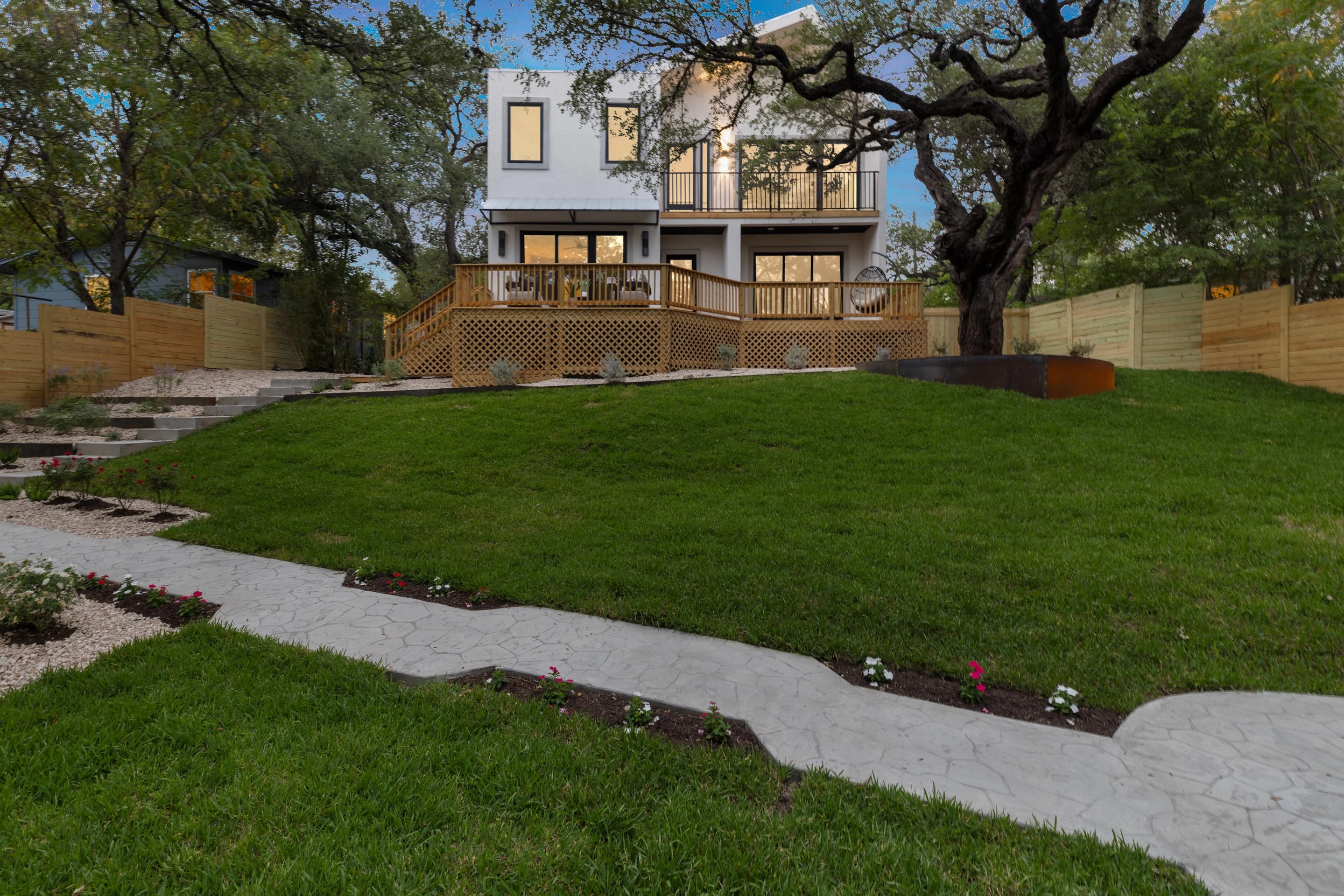 4609 Goliad Ln - Residential - Image 11