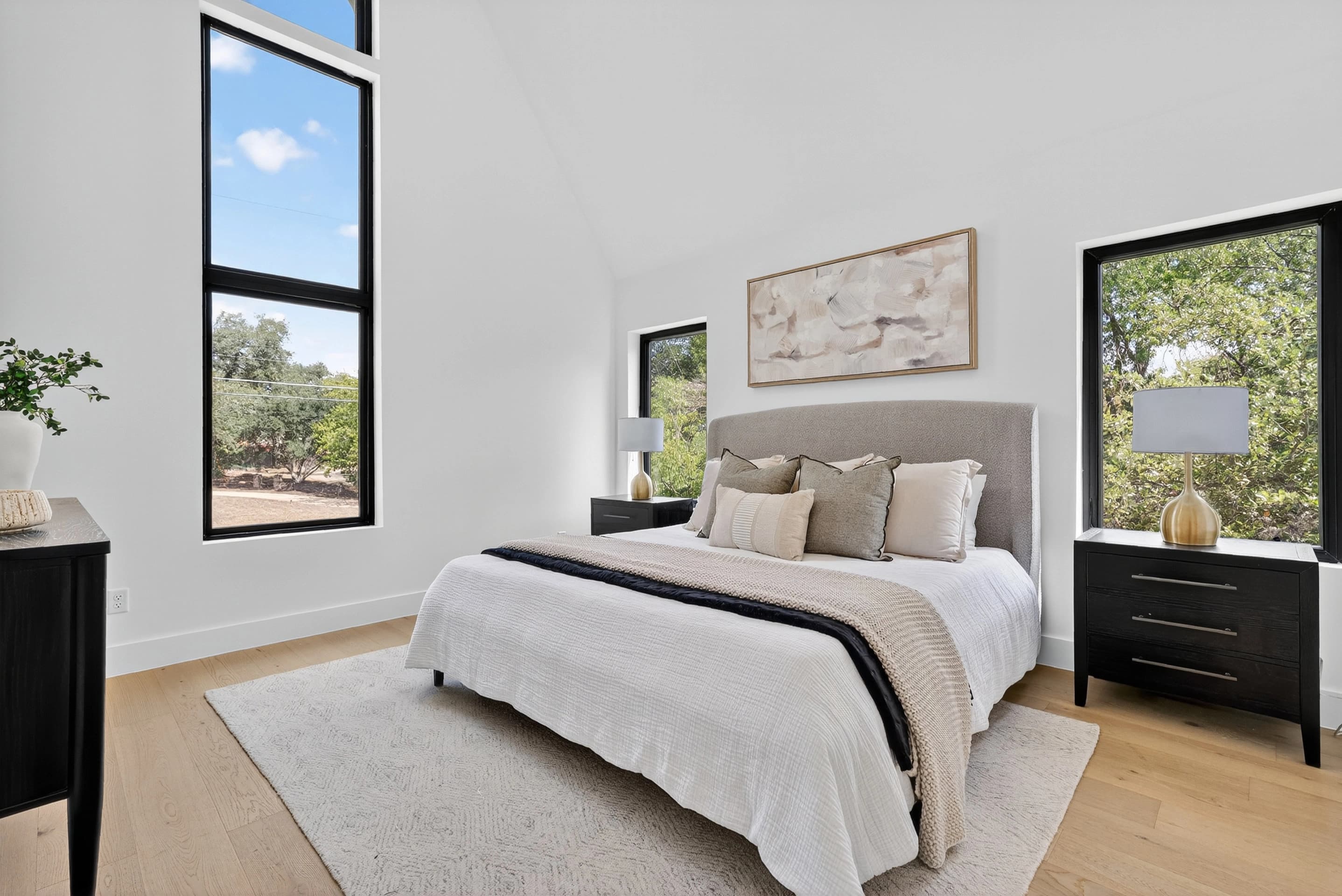 4609 Goliad Ln - Residential - Image 9